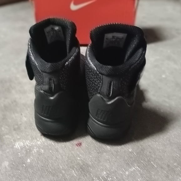 Nike Marxman Premium All Star QS 'Triple Black Iridescent' 6.5Y (8W) - Picture 6 of 10